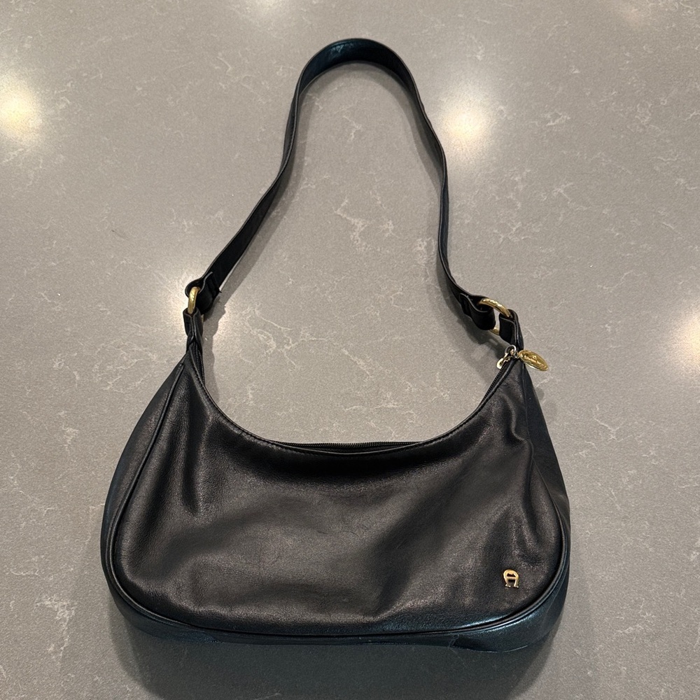 Etienne Aigner Black Leather Shoulder Bag